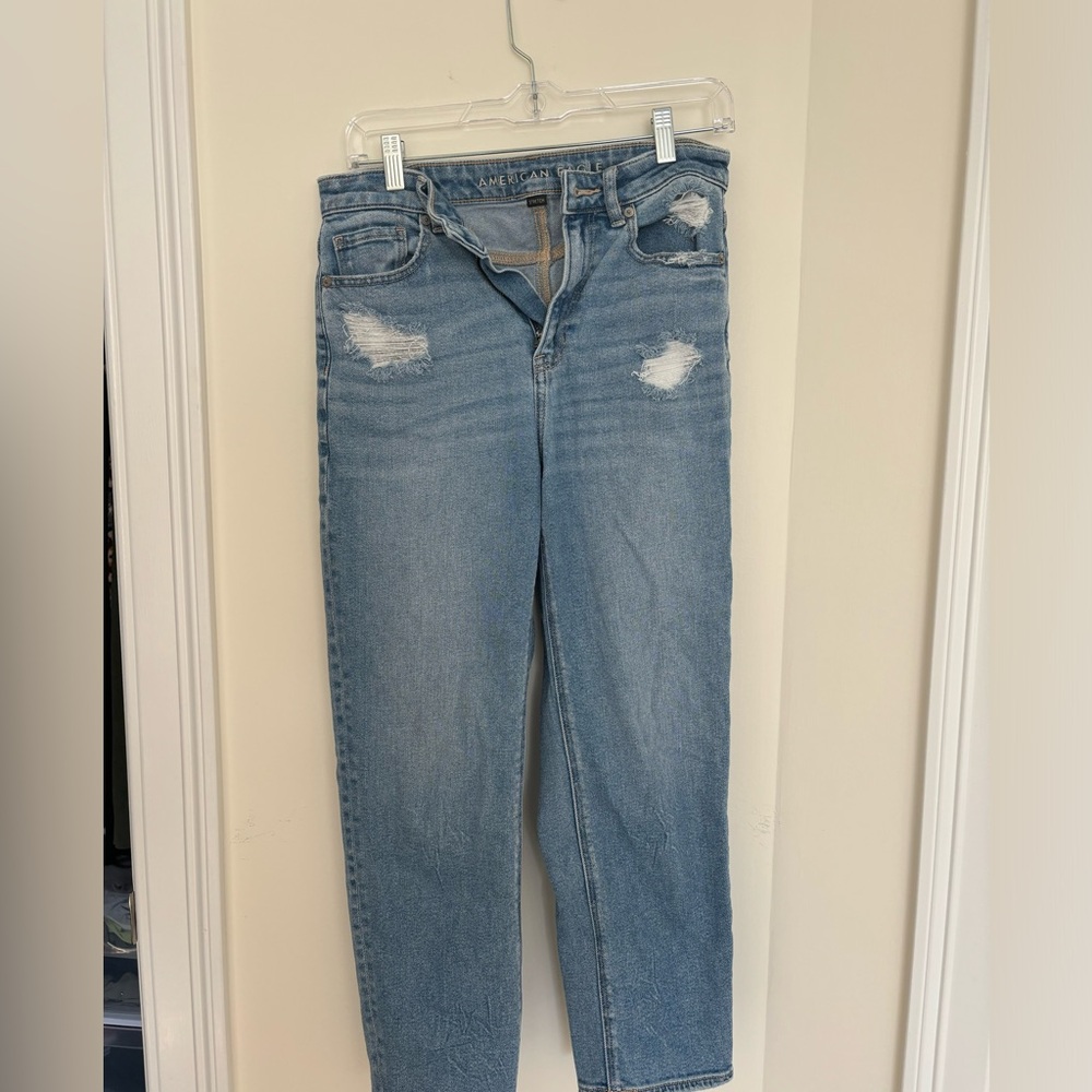 American Eagle Outfitters Women's Light Blue Straight Leg Jeans